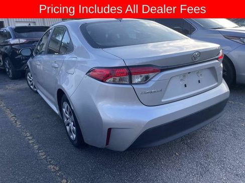 Used 2024 Toyota Corolla LE FWD image 4