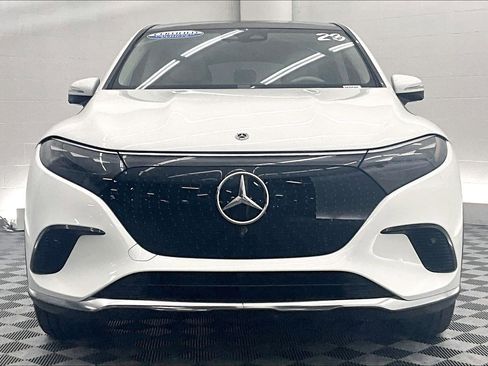 Certified 2023 Mercedes-Benz EQS 450+ SUV image 2