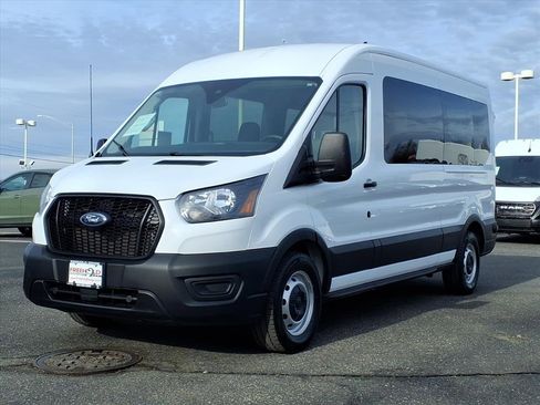 Used 2024 Ford Transit 350 XL image 3