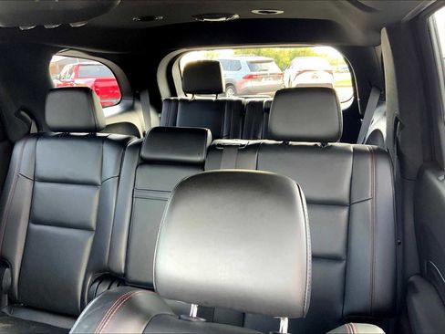 Used 2024 Dodge Durango GT image 34