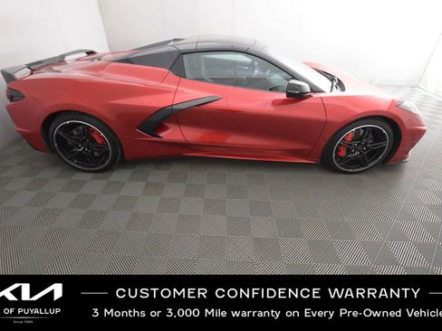 Used 2022 Chevrolet Corvette Stingray Premium Conv w/ Z51 Performance Package image 4