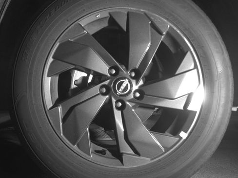 Used 2025 Nissan Rogue SV image 12