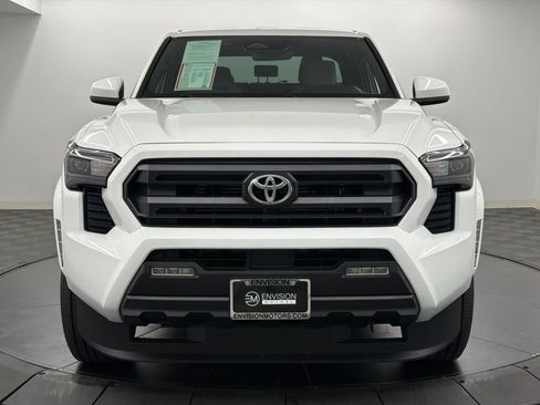 Certified 2026 Toyota Tacoma SR5 AWD/4WD image 6