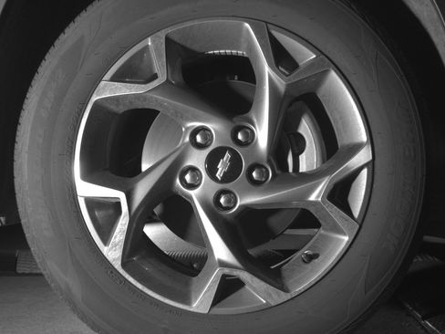 Used 2025 Chevrolet Trax LT image 13