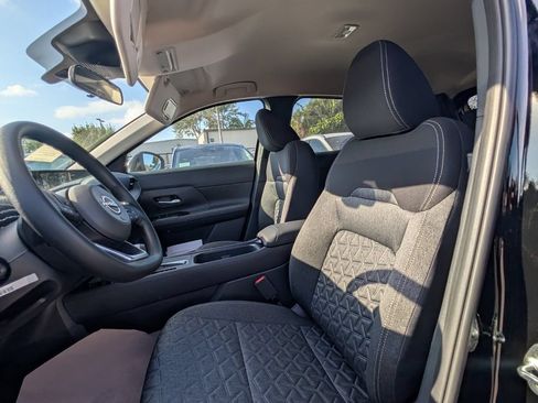 New 2026 Nissan Kicks SV FWD image 10