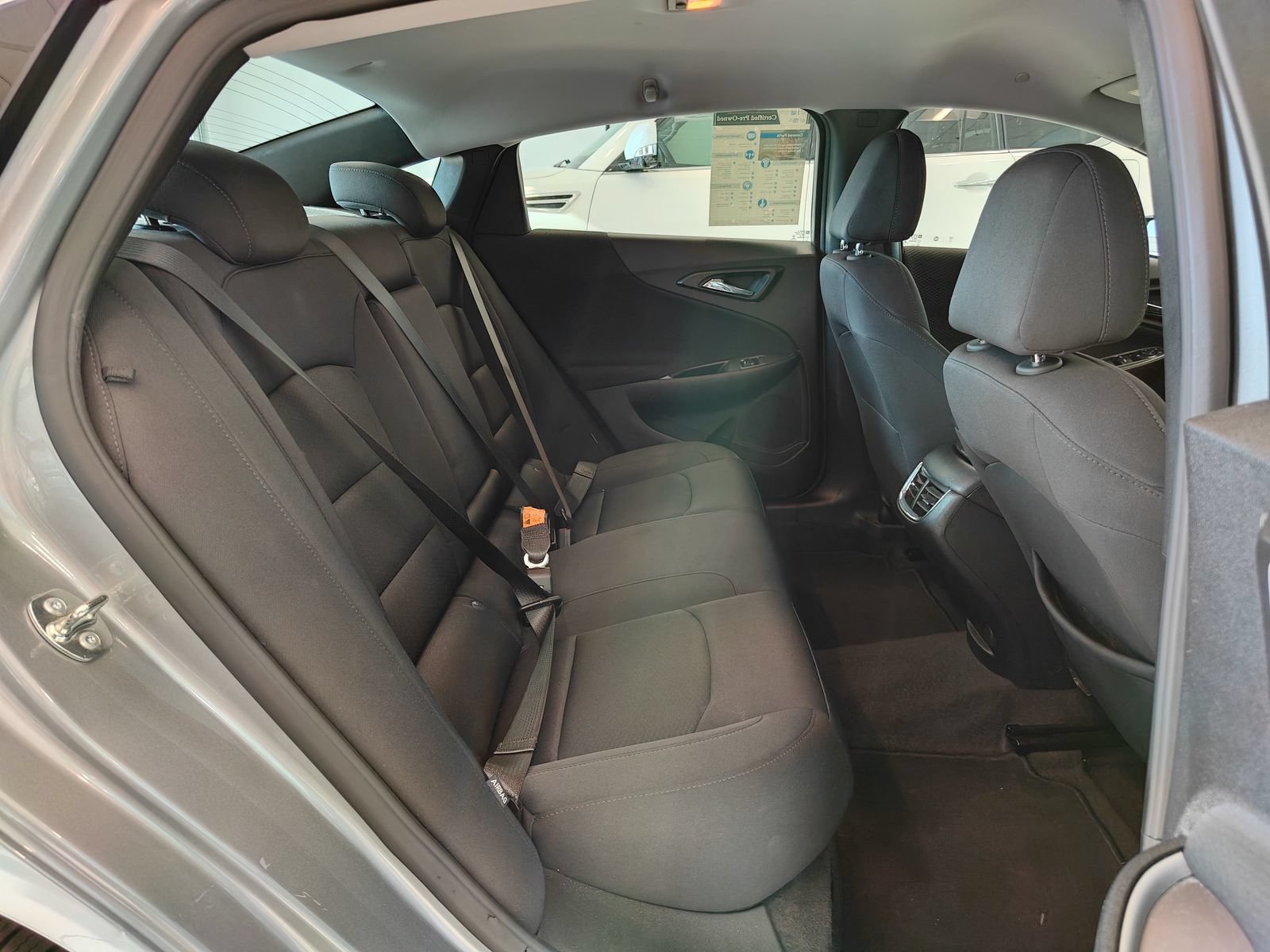 Used 2025 Chevrolet Malibu LT FWD image 12