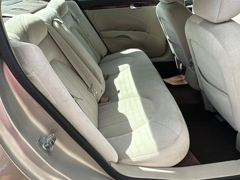 Used 2007 Buick Lucerne CX FWD image 31