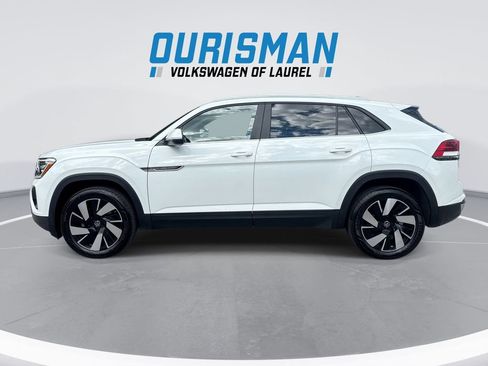 Used 2024 Volkswagen Atlas Cross Sport SE AWD/4WD image 5