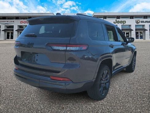 New 2026 Jeep Grand Cherokee L Limited AWD/4WD image 8
