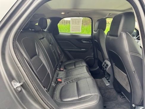 Used 2018 Jaguar F-PACE R-Sport AWD/4WD image 17