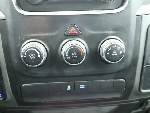 Used 2019 RAM 1500 Express w/ Express Value Package image 41