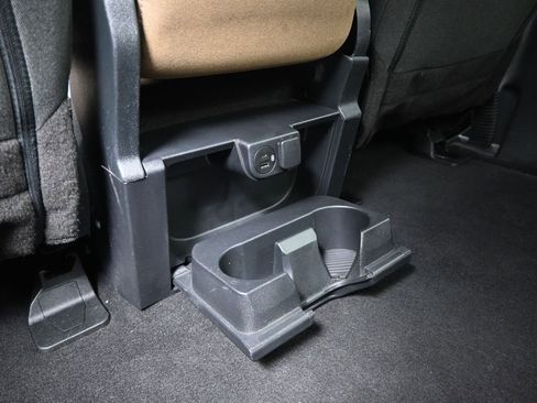 Used 2023 Ford F150 XLT image 14