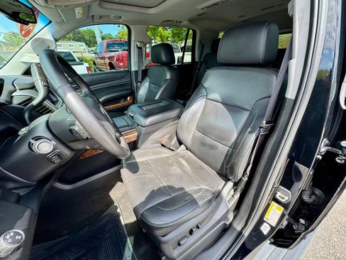 Used 2016 Chevrolet Tahoe LTZ AWD/4WD image 8