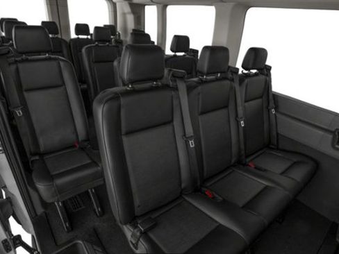Used 2025 Ford Transit 350 XLT RWD image 4