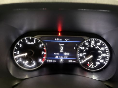 Used 2021 Nissan Sentra SV image 28