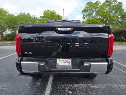 New 2026 Toyota Tundra Limited AWD/4WD image 10