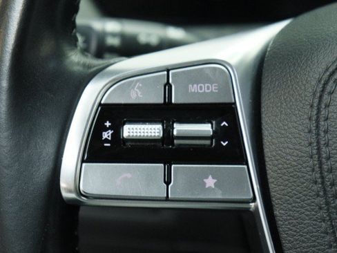 Used 2023 Kia Telluride EX w/ EX Captain's Chair Package FWD image 11