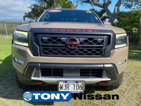 Used 2022 Nissan Frontier Pro-X w/ Pro-X Premium Package image 2