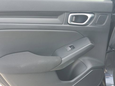 Certified 2024 Honda Civic Sport image 11