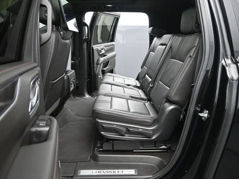 Used 2021 Chevrolet Suburban RST w/ Rear Media and Nav Package image 13