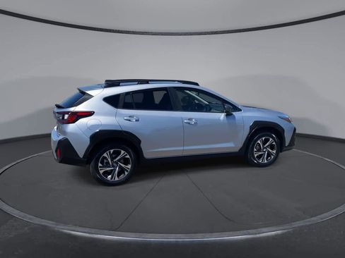 Used 2024 Subaru Crosstrek 2.0i Premium AWD/4WD image 9