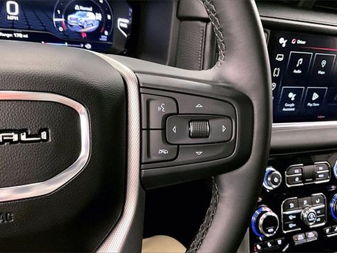 Used 2023 GMC Yukon Denali w/ LPO, Floor Liner Package image 25