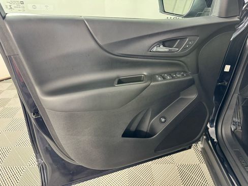 Used 2021 Chevrolet Equinox LT image 9