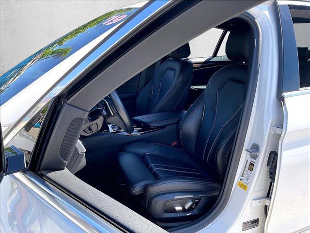 Used 2019 BMW 540i w/ Premium Package RWD image 25