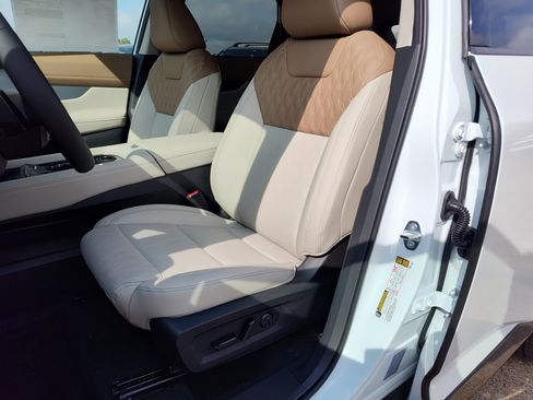 New 2026 Nissan Murano Platinum image 7