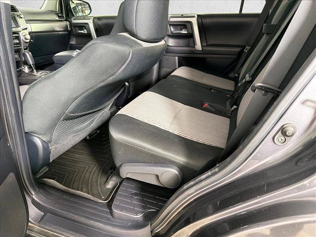 Used 2018 Toyota 4Runner SR5 AWD/4WD image 20
