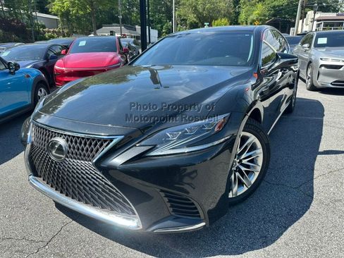 Used 2019 Lexus LS 500 w/ Accessory Package (Z2) RWD image 8