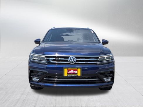 Used 2021 Volkswagen Tiguan SEL Premium R-Line AWD/4WD image 2