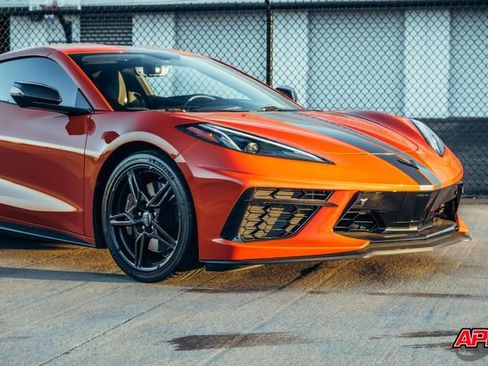 Used 2020 Chevrolet Corvette Stingray Premium Cpe w/ 3LT Preferred Equipment Group image 68