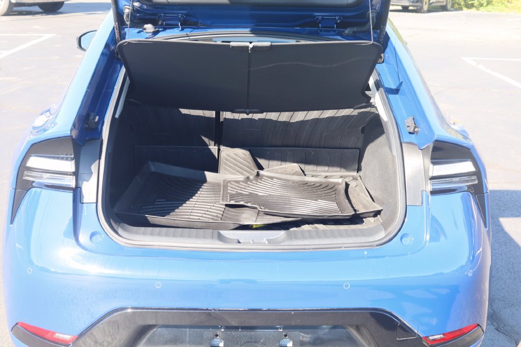 Used 2024 Toyota Prius Prime FWD image 30
