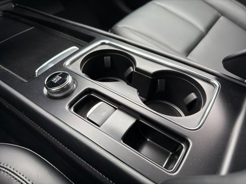 New 2026 Lincoln Corsair Premiere image 14