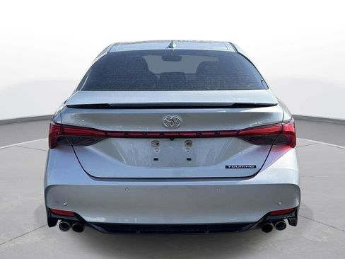 Used 2022 Toyota Avalon Touring w/ Advanced Safety Package image 7