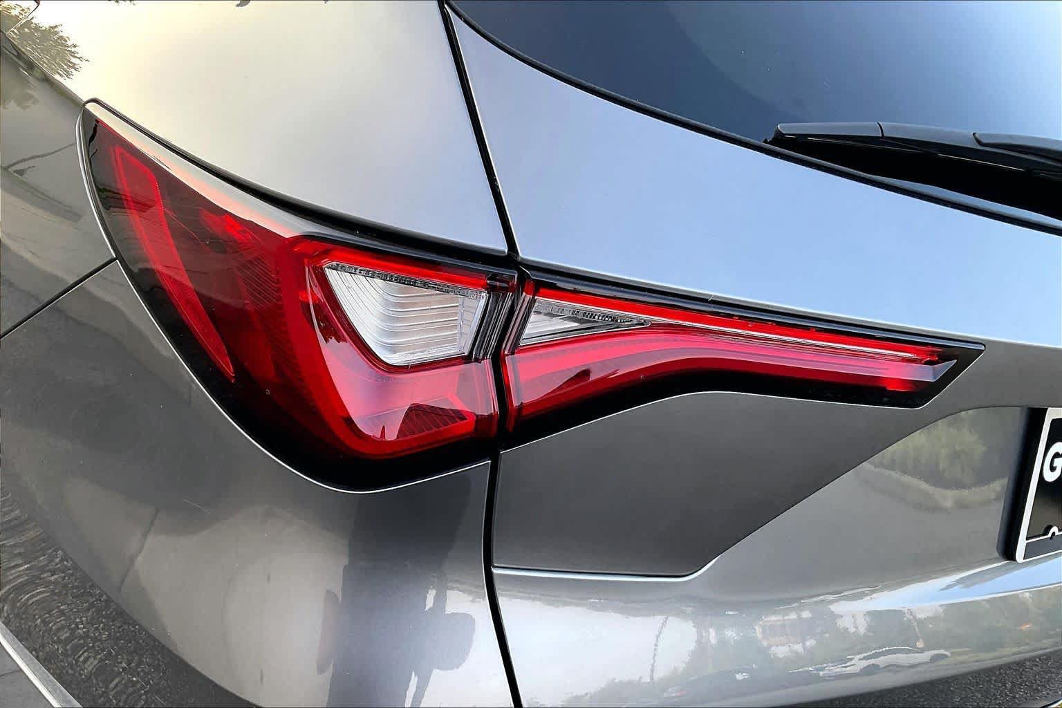 Certified 2024 Acura MDX w/ Advance Package AWD/4WD image 27