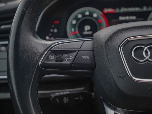 Used 2022 Audi Q7 3.0T Prestige w/ Prestige Package image 11