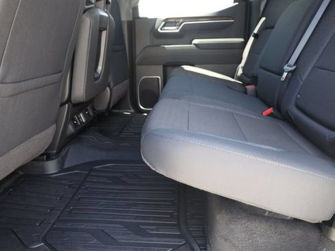 New 2026 GMC Sierra 1500 Elevation w/ Elevation Select Package AWD/4WD image 17