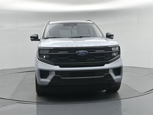 Used 2025 Ford Expedition Active image 33