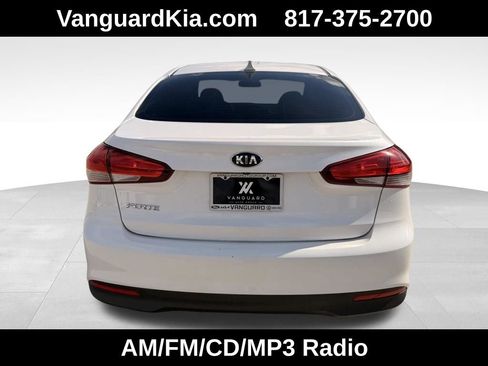 Used 2017 Kia Forte LX w/ LX Popular Package image 3