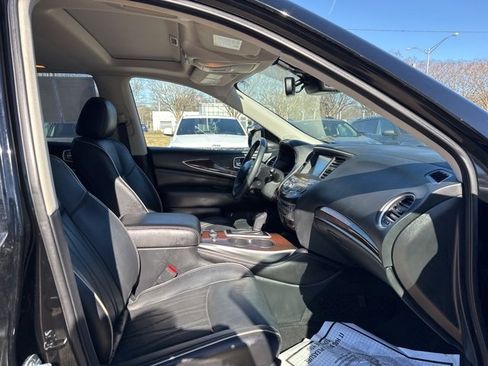 Used 2019 INFINITI QX60 Luxe w/ Sensory Package image 15