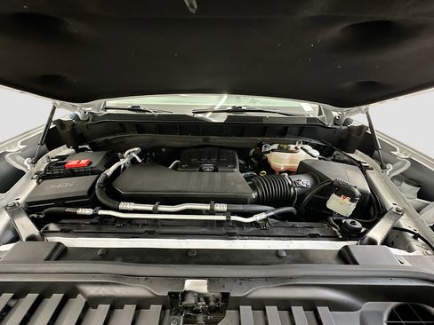 Used 2023 Chevrolet Silverado 1500 LT image 34