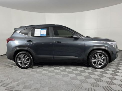 Used 2023 Kia Seltos S FWD image 9