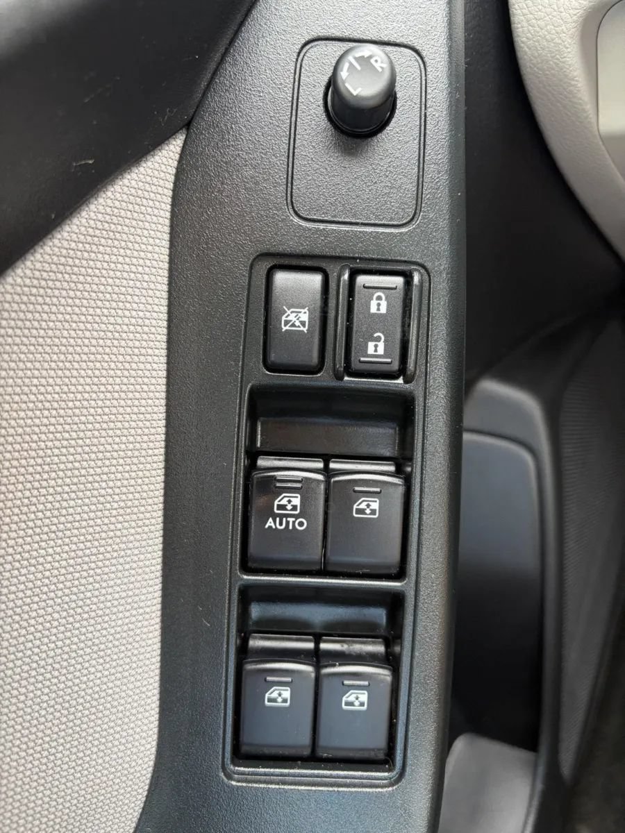 Used 2016 Subaru Forester 2.5i Premium AWD/4WD image 28