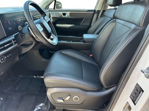 Used 2026 Hyundai Santa Fe SEL AWD/4WD image 9