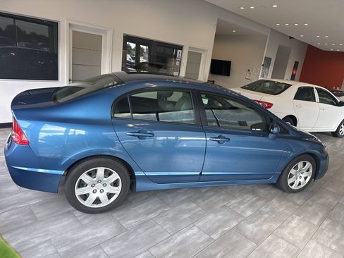 Used 2007 Honda Civic LX image 9