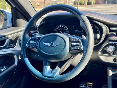 Used 2023 Genesis G70 3.3T w/ Sport Prestige Package image 20