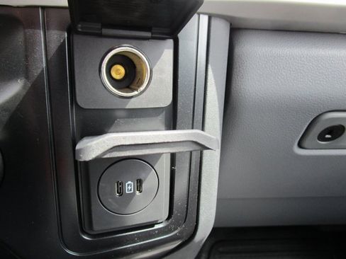 New 2025 Ford F250 XL w/ FX4 Off-Road Package image 36