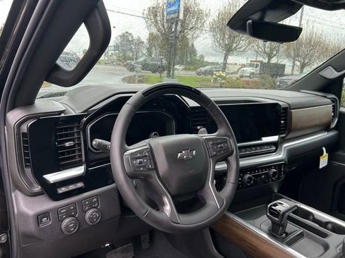 New 2026 Chevrolet Silverado 1500 High Country w/ Midnight Edition AWD/4WD image 21